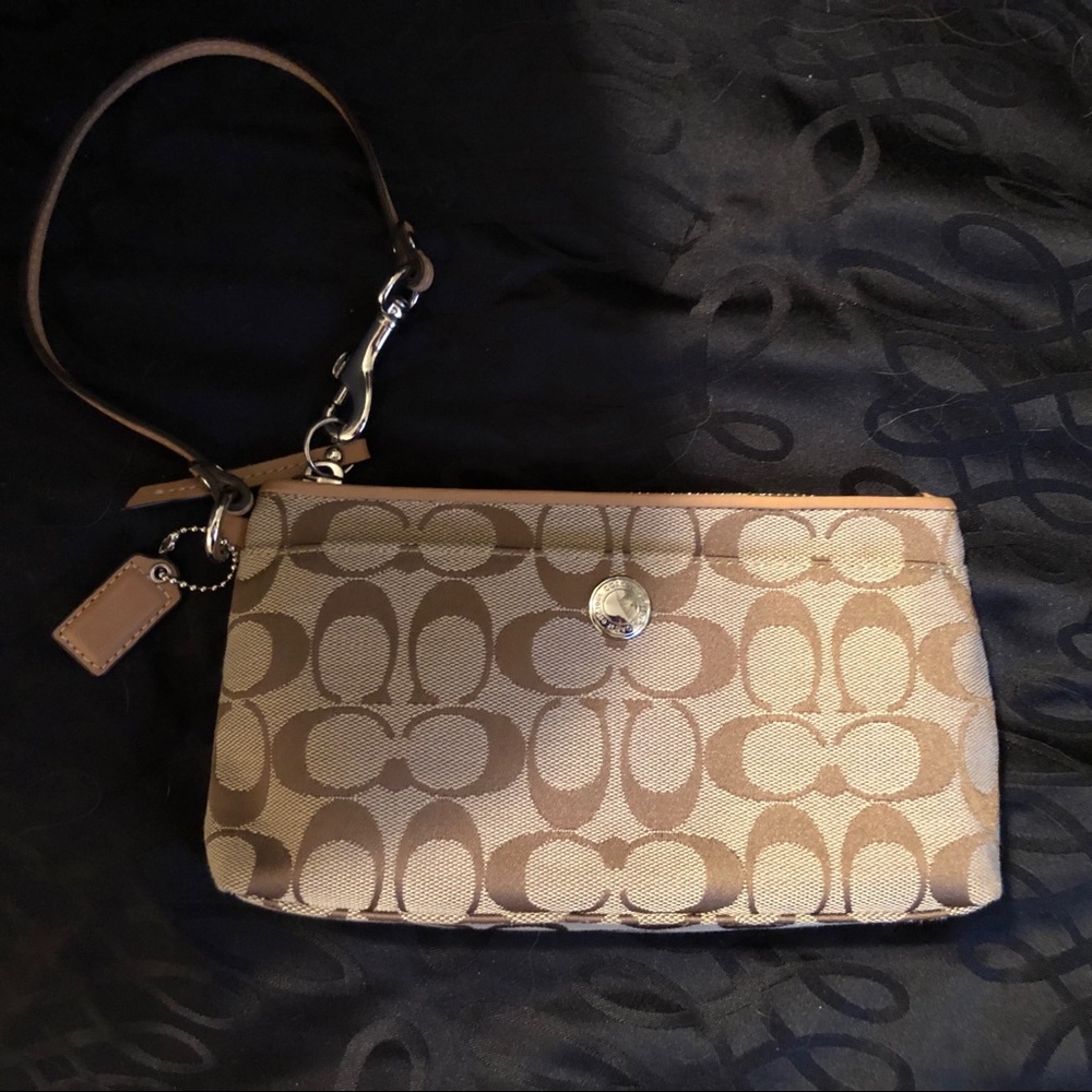 Large Coach Wristlet
